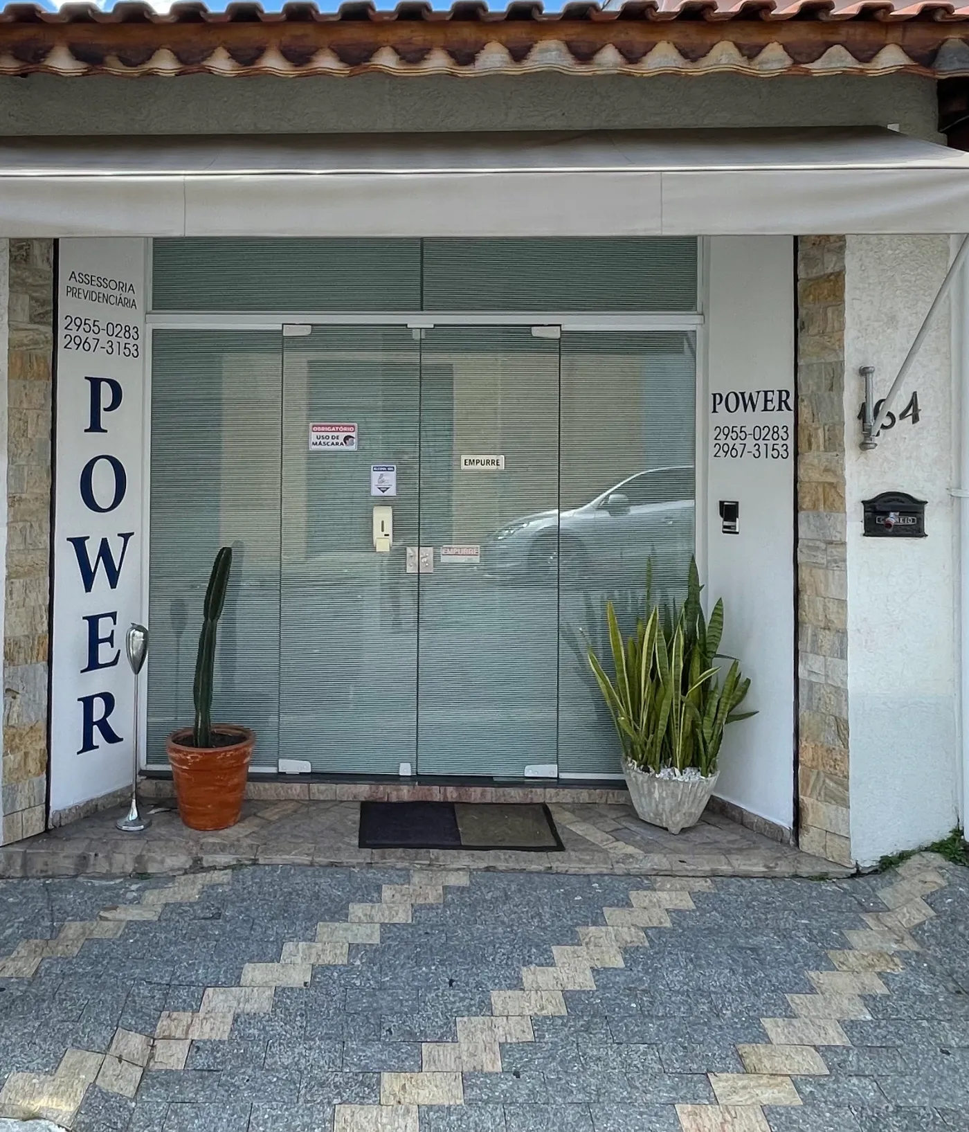 Fachada do escritório Power na Rua Filipe Bandeira, 164